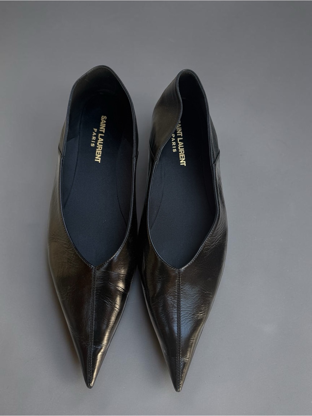 Saint Laurent Carolyn Leather Flats - Picture 9 of 11